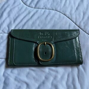 Coach green Leather Wallet with Gold Buckle